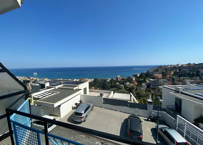 Arcobaleno 500 Meters From The Sea Apartment Albissola Marina